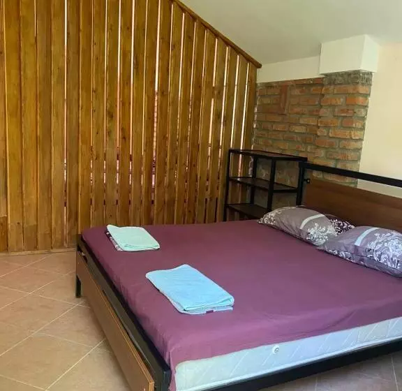 پانسیون Guest House Shekvetili