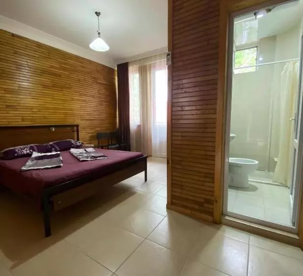 پانسیون Guest House Shekvetili