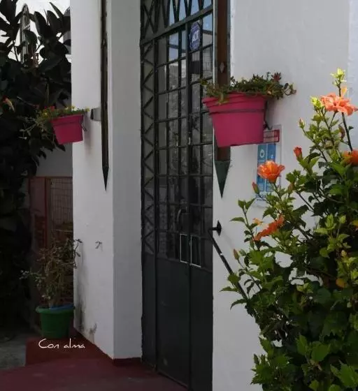 پانسیون Hostal Costa De La Luz