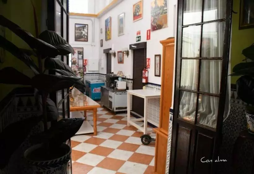پانسیون Hostal Costa De La Luz