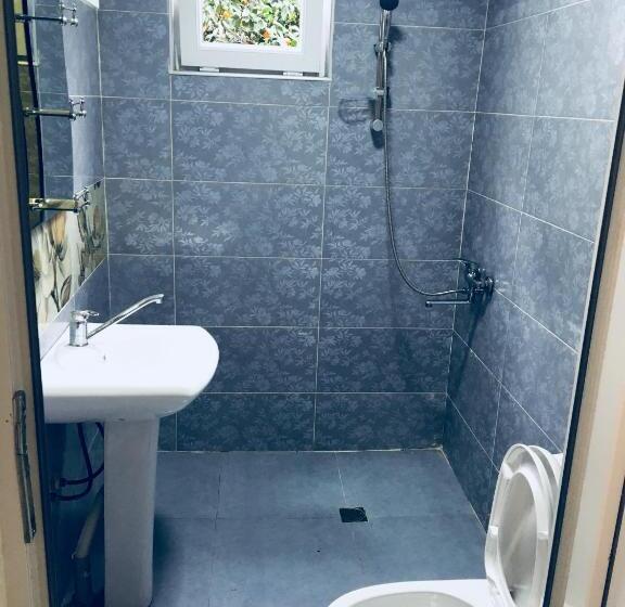 پانسیون Marina Kvariati