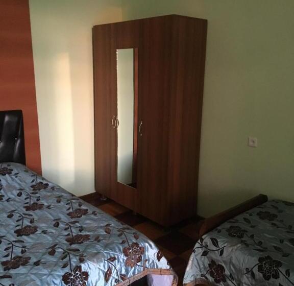 پانسیون Marina Kvariati