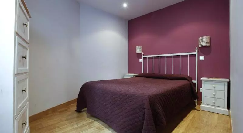 هتل Apartamentos Palacio Real