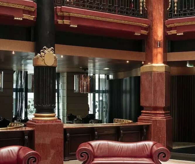 ホテル Banke Opera, Autograph Collection