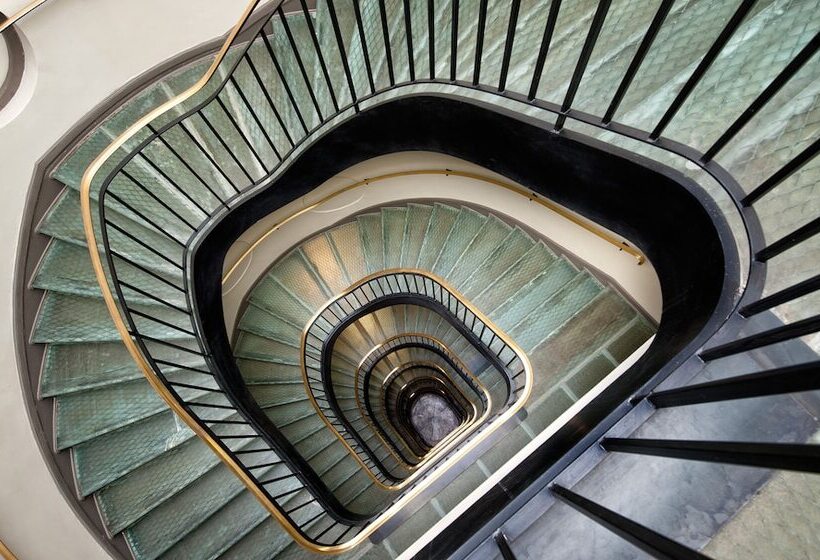 هتل Banke Opera, Autograph Collection