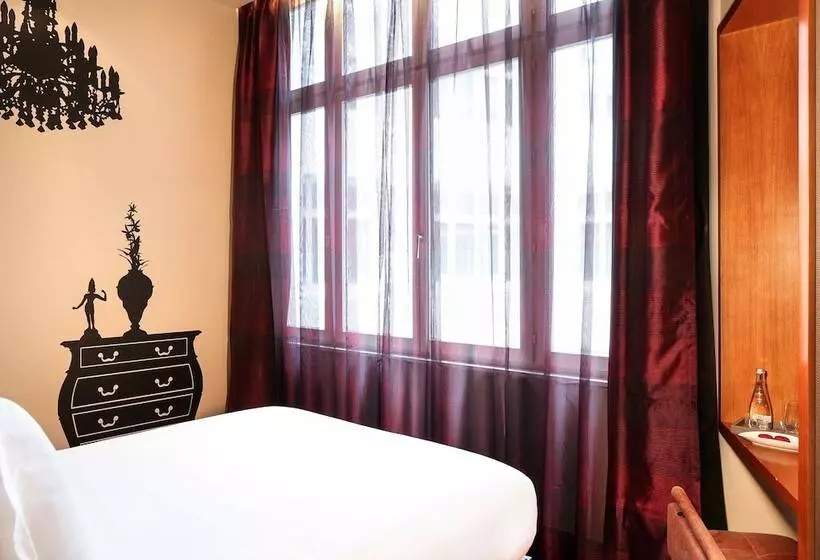 ホテル Banke Opera, Autograph Collection