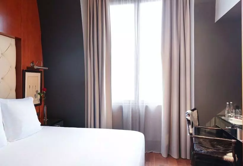 ホテル Banke Opera, Autograph Collection