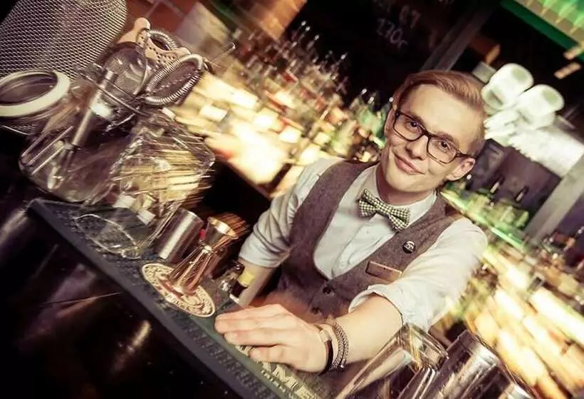 City Park Hotel & Residence