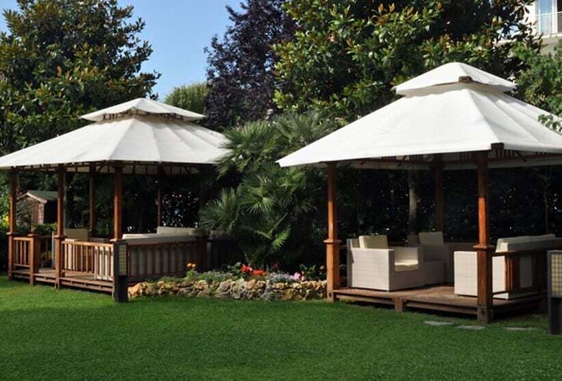 בית מלון כפרי Eur