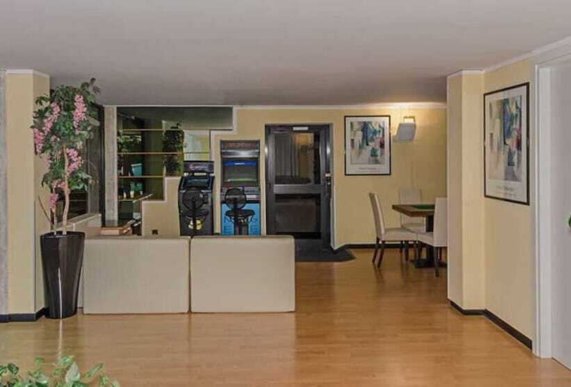 בית מלון כפרי Eur