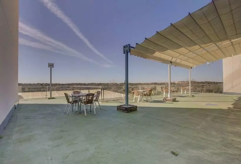 Hospedium Hotel Valles De Gredos Golf