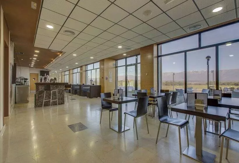 Hospedium Hotel Valles De Gredos Golf