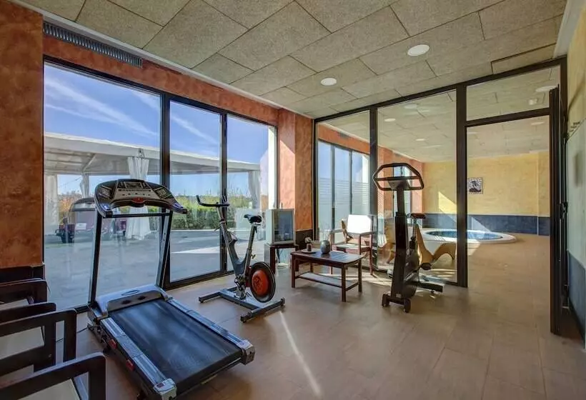 Hospedium Hotel Valles De Gredos Golf