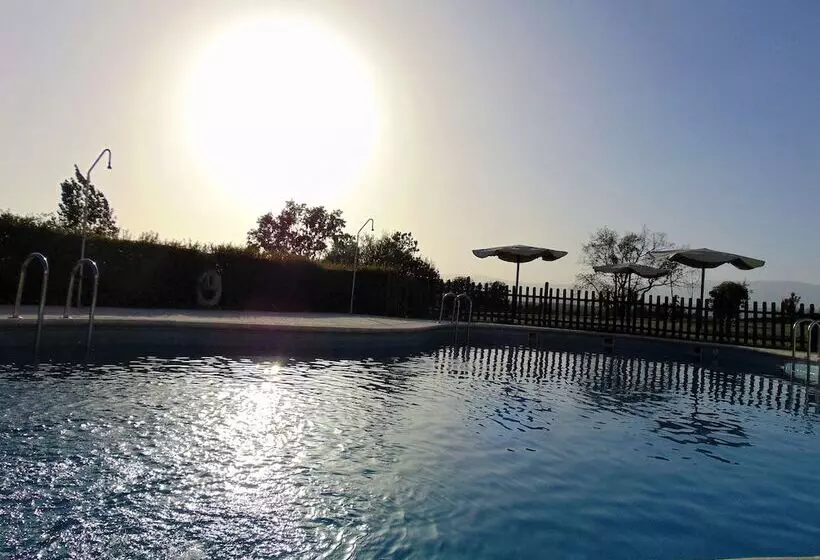 Hospedium Hotel Valles De Gredos Golf