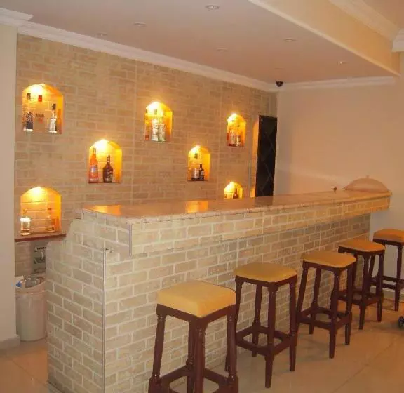 酒店 Kleopatra Carina