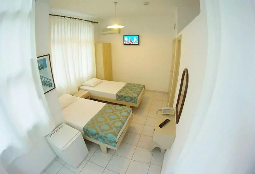 酒店 Kleopatra Carina