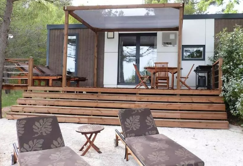 هتل Le Jas De Joucas Hôtel Restaurant