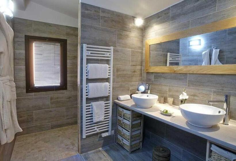 هتل Le Jas De Joucas Hôtel Restaurant