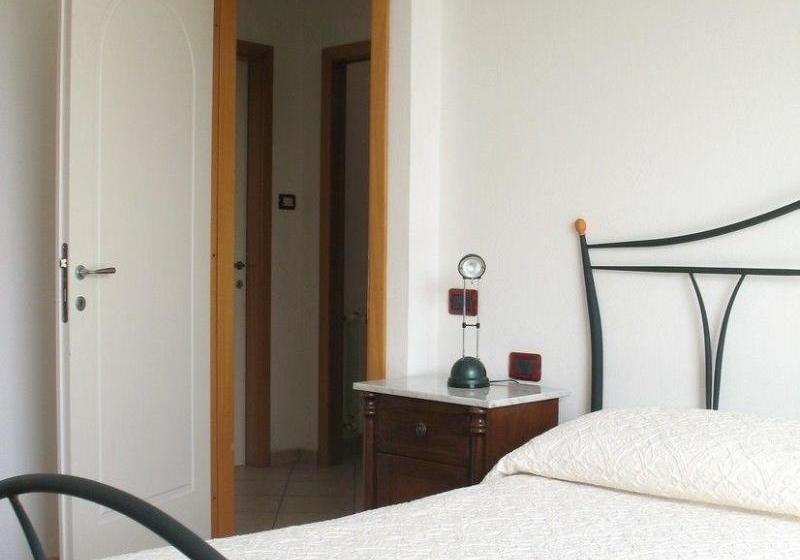 호텔 Le Residenze Di Chia