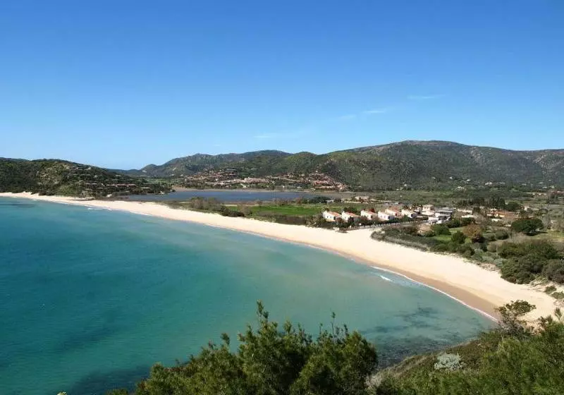 Szálloda Le Residenze Di Chia