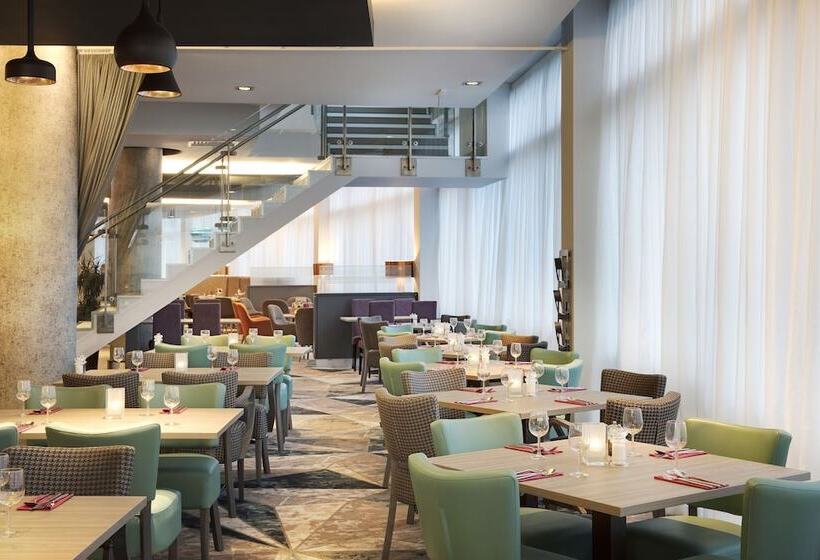 فندق Leonardo London Watford