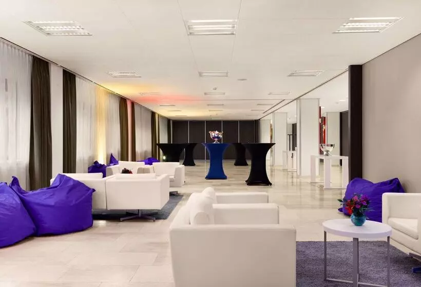 هتل NH Amsterdam Zuid