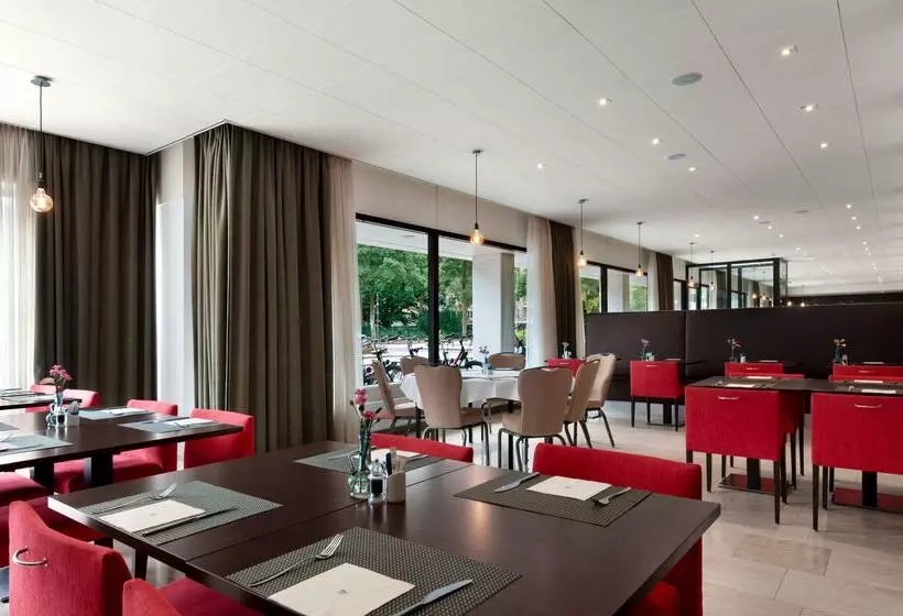هتل NH Amsterdam Zuid