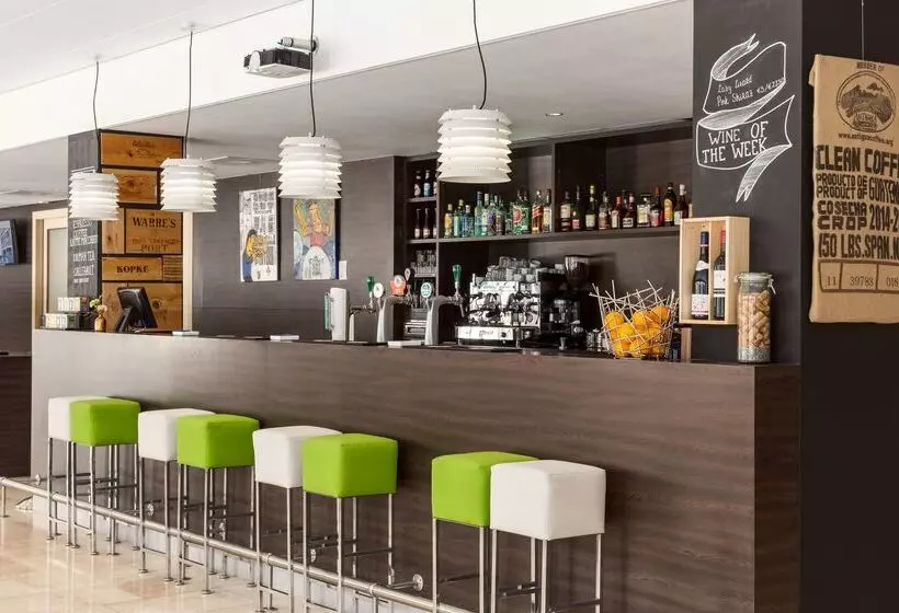 هتل NH Amsterdam Zuid