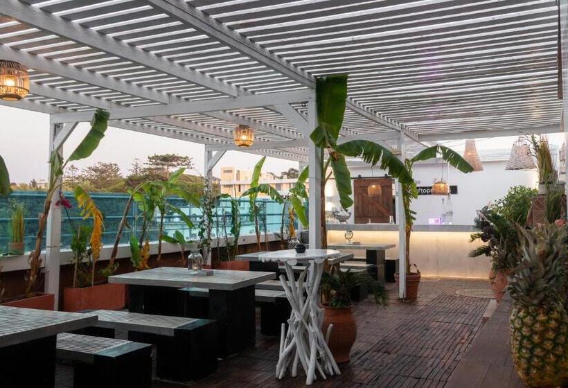 Отель Parthenon Rodos City