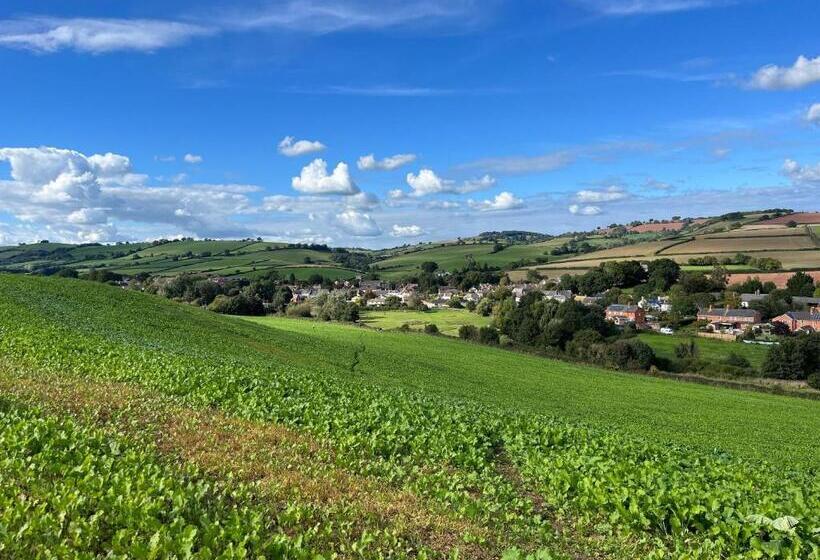 호텔 Thorverton Arms