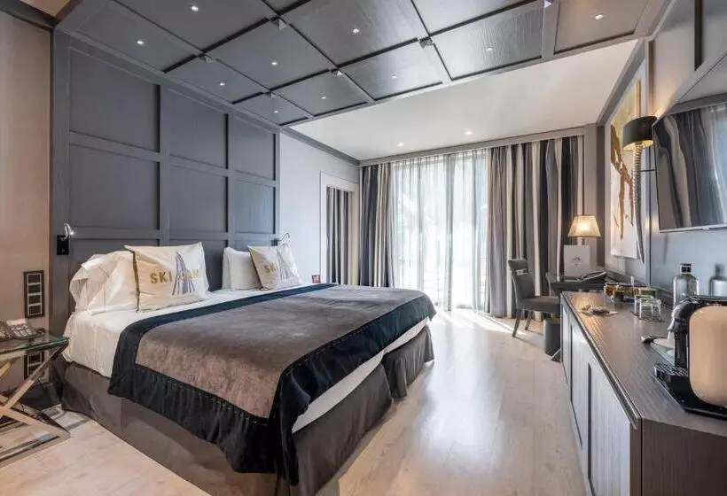 Отель Val De Neu G.l