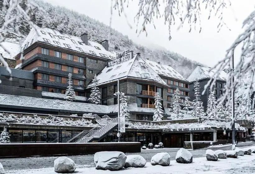 ホテル Val De Neu G.l