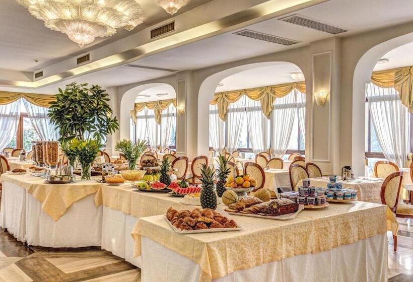 ホテル Villa Romita