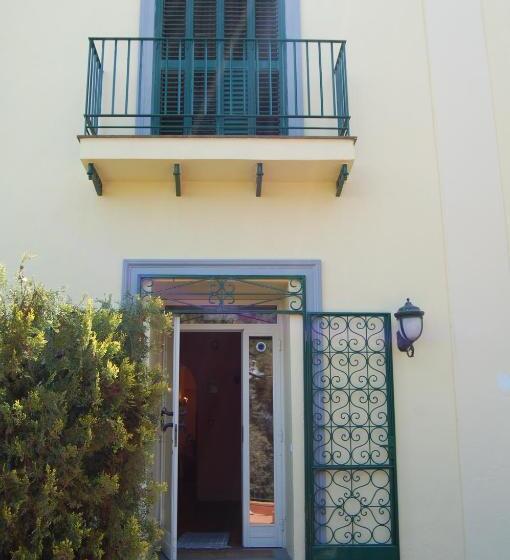 ホテル Villa Romita