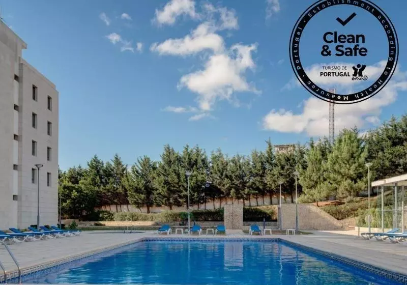 هتل Vip Executive Santa Iria