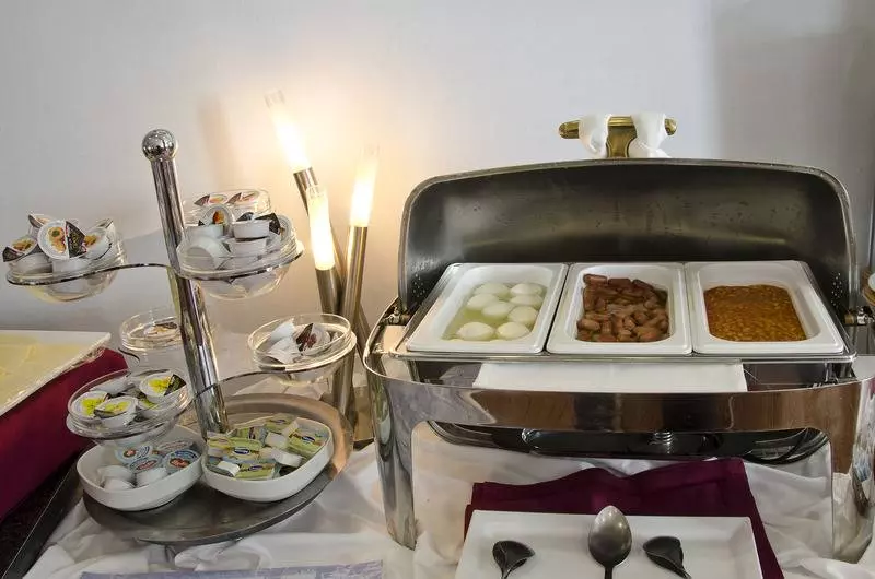 هتل Vip Executive Santa Iria