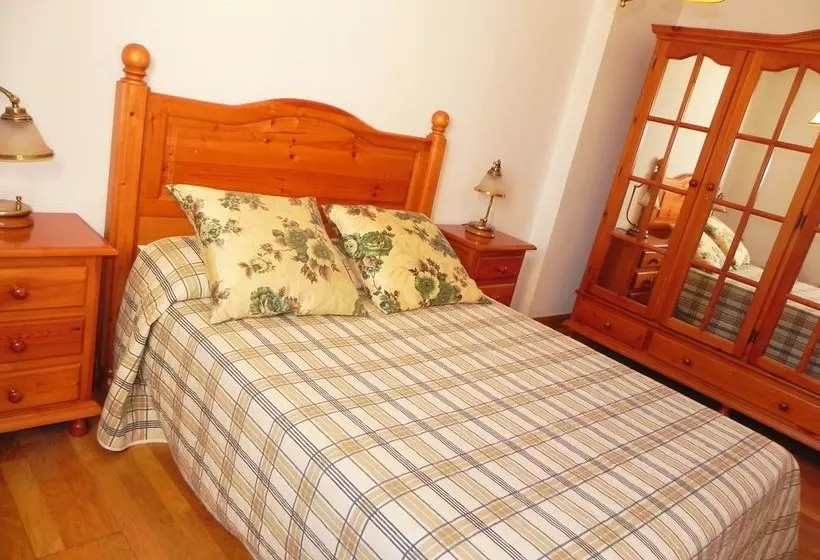 Apartamentos Jaca 3000