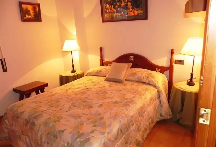 Apartamentos Jaca 3000