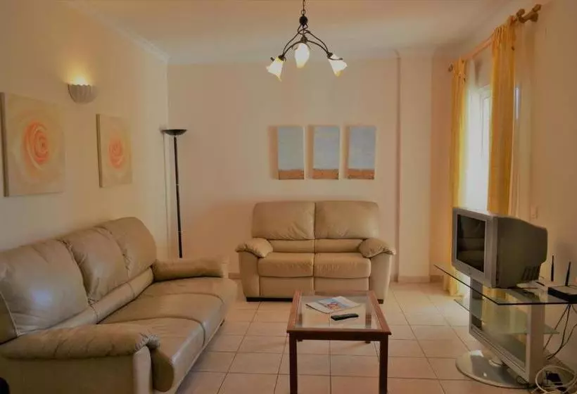 Los Arcos By Garvetur