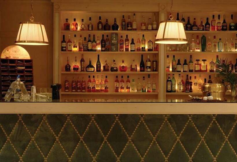 Santa Marina Arachova Resort & Spa