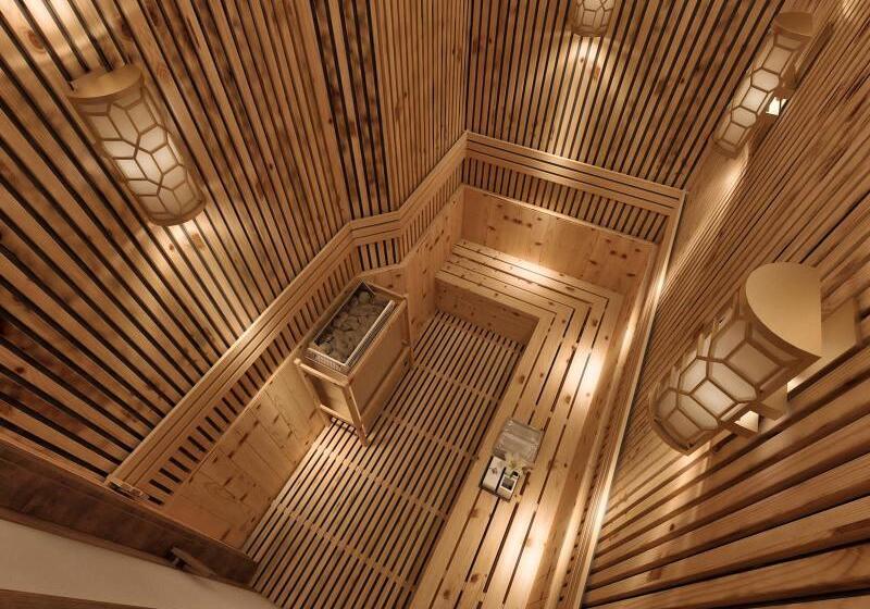 The Life Hotel & Spa