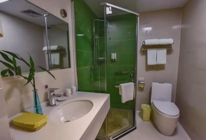 Hotelli Greentree Inn Huanggang Qichun County Ouyada Square Express