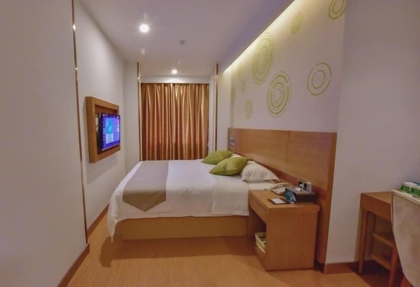 בית מלון כפרי Greentree Inn Huanggang Qichun County Ouyada Square Express