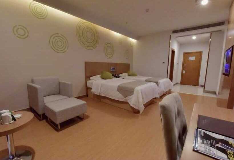 בית מלון כפרי Greentree Inn Huanggang Qichun County Ouyada Square Express