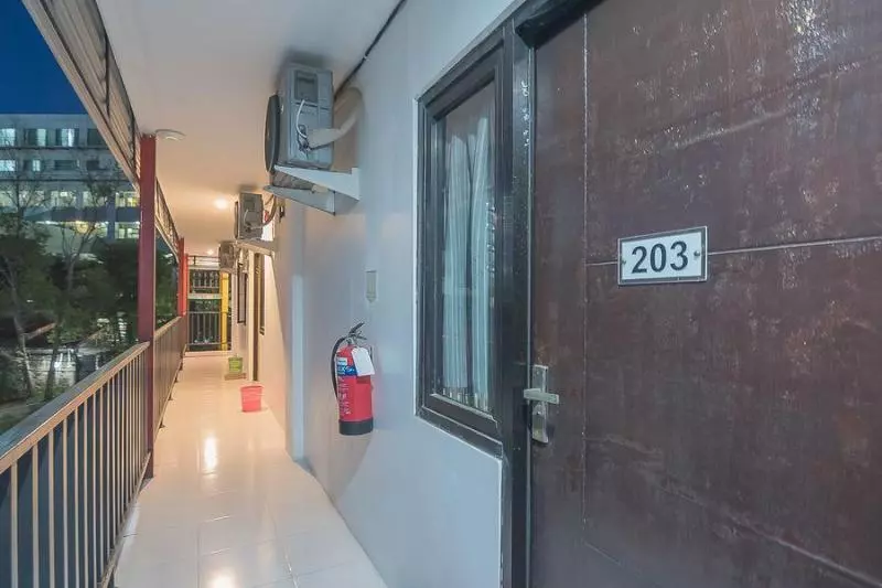 پانسیون Reddoorz Near Living Plaza Balikpapan