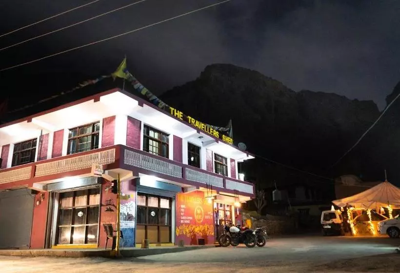 هاستل The Travellers Shed