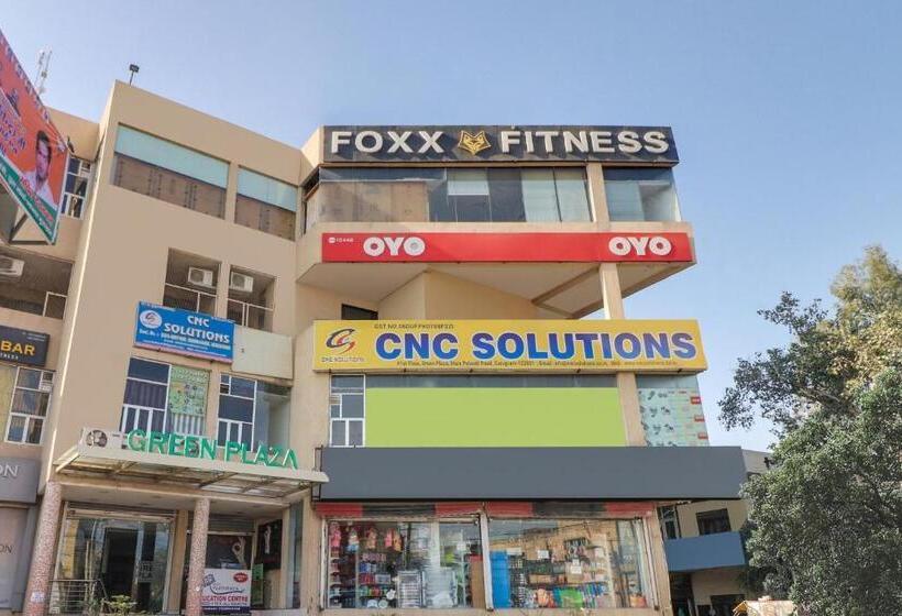 בית מלון כפרי Collection O 79127 Collection O Green Plaza