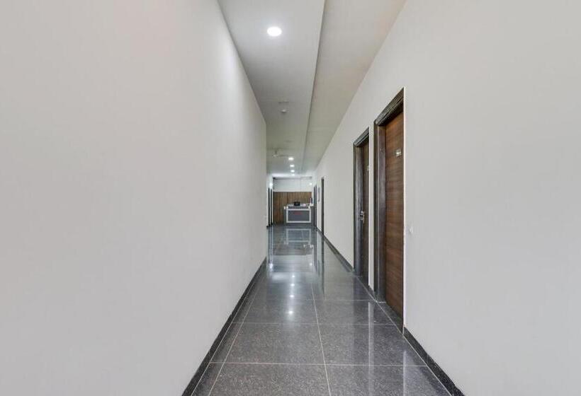 בית מלון כפרי Collection O 79127 Collection O Green Plaza