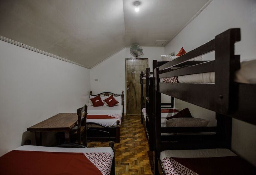 Отель Oyo 741 Sierra Travellers Inn