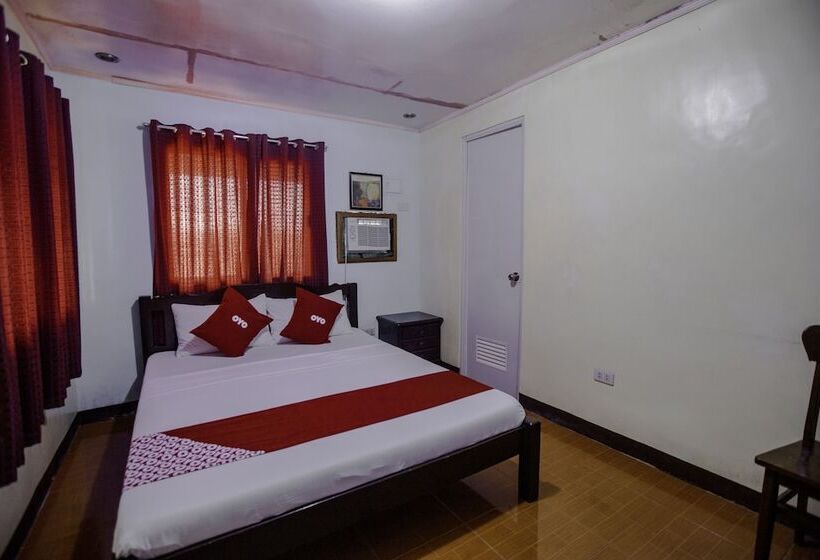 Отель Oyo 741 Sierra Travellers Inn